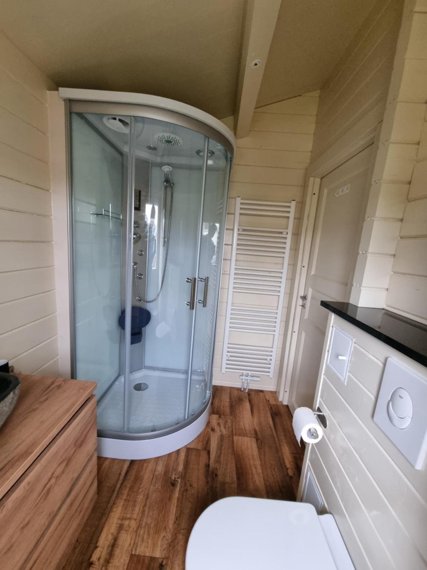 Nieuw - Luxe Blokhut Chalet In Bosrijke Omgeving Anloo Buitenkant foto