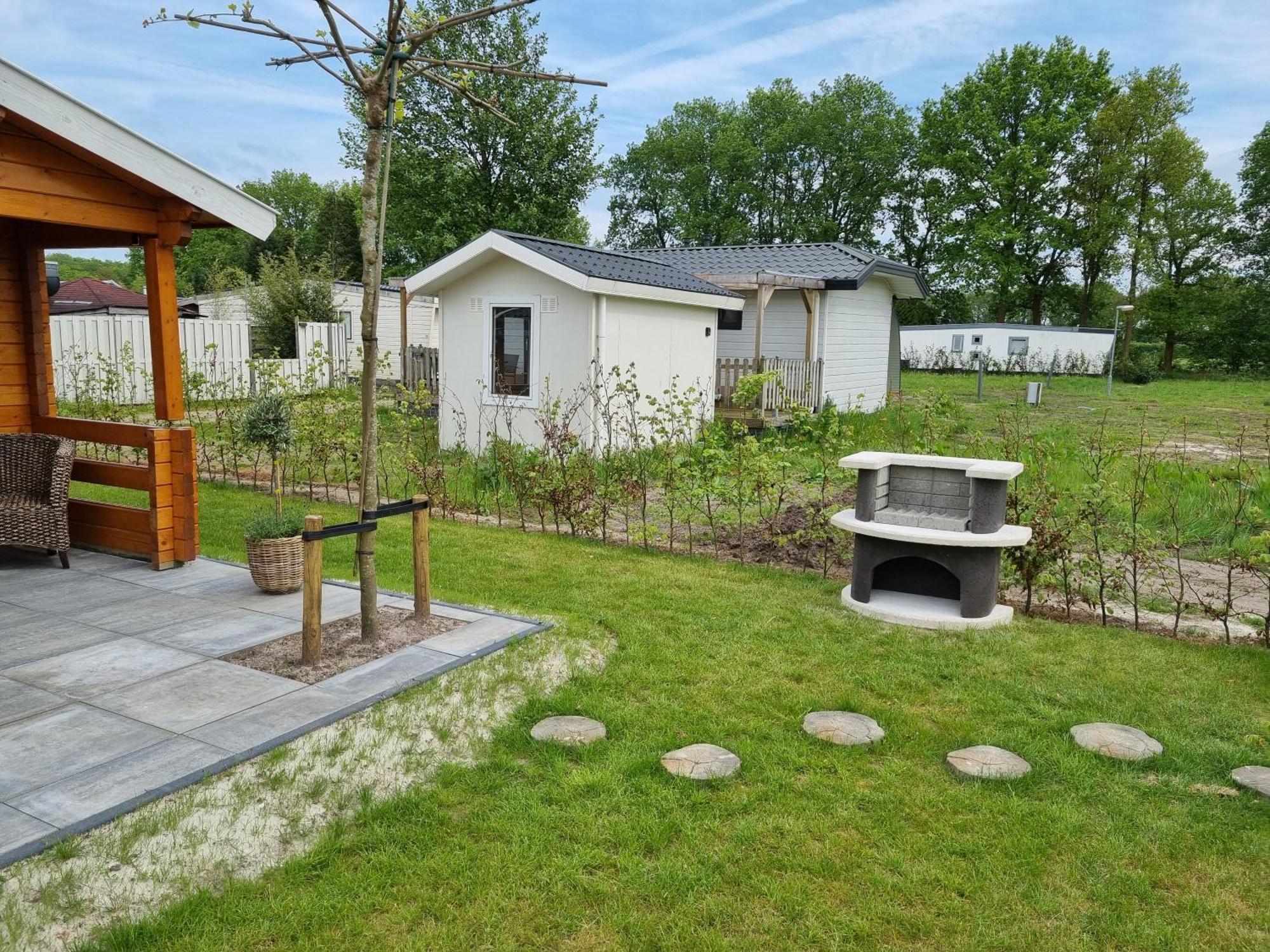Nieuw - Luxe Blokhut Chalet In Bosrijke Omgeving Anloo Buitenkant foto